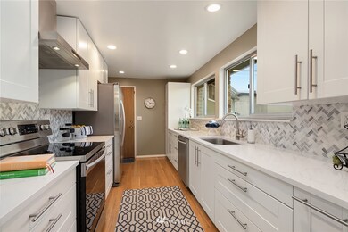 7917 196th Place SW, Edmonds, WA 98026 - photo 7