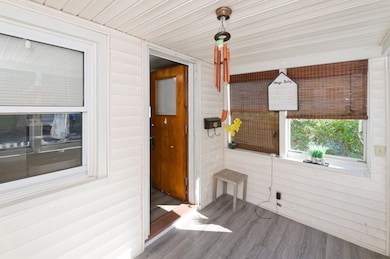 121 Pilgrim Ave, Worcester, MA 01604 - photo 4