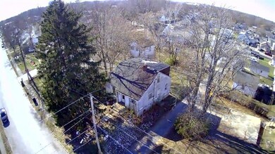 2223 Morton St, Anderson, IN 46016 - photo 6