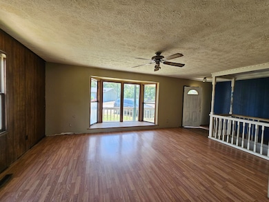 27045 Hickory Dr, Eagle Rock, MO 65641 - photo 4