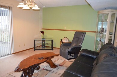 4406 54th St, Des Moines, IA 50310 - photo 7