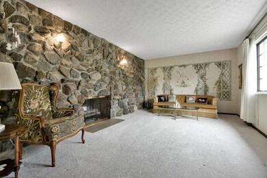 Formal Living