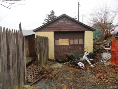 5750 Kings Hwy S, Zionsville, PA 18092 - photo 4