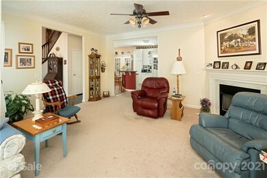 448 Heather Marie Dr, Hendersonville, NC 28792 - photo 4