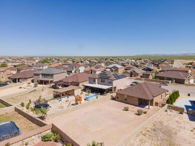 14348 Desert Sunset Dr, Horizon City, TX 79928 - photo 2