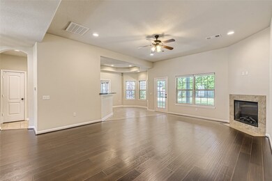 30523 Meadow Wood Dr, Magnolia, TX 77354 - photo 4