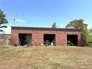 308 Highland Rd, Roland, OK 74954 - photo 5