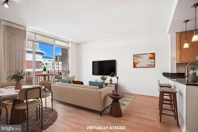 The Hawthorn Condominium unit 812, Arlington, VA 22203 - photo 3