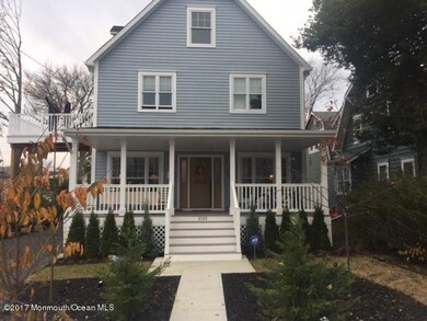 2103 Main St Front