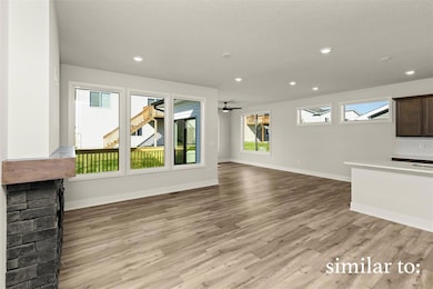 9425 Emilia Ln, West Des Moines, IA 50266 - photo 4