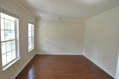 2109 Tall Grass Cir 007