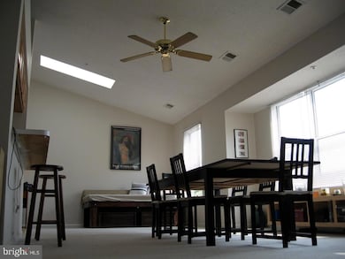 2703 Leaf Drop Ct unit 9, Silver Spring, MD 20906 - photo 3