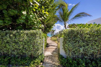 1048 S Ocean Blvd, Palm Beach, FL 33480 - photo 2