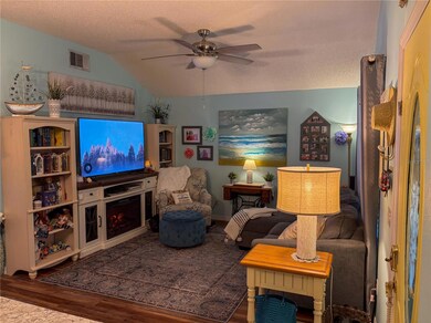 1580 Dorset Dr, Mount Dora, FL 32757 - photo 6