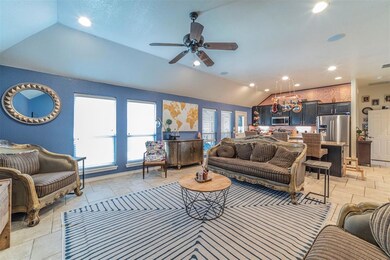 3205 Crossbridge Cir, Granbury, TX 76049 - photo 7