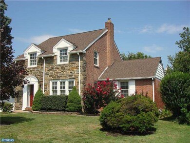 533 Gainsboro Rd, Drexel Hill, PA 19026 - photo 2