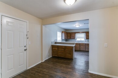 822 Marcolin St, Houston, TX 77088 - photo 3