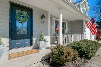 616 Balmoral Cir, Naperville, IL 60540 - photo 2