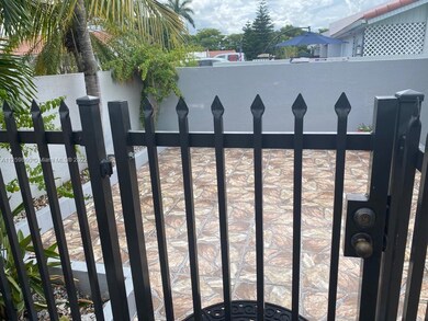 15241 SW 81st Terrace, Miami, FL 33193 - photo 5