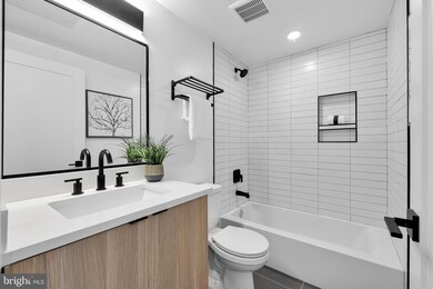 14 P St NW unit C01, Washington, DC 20001 - photo 5