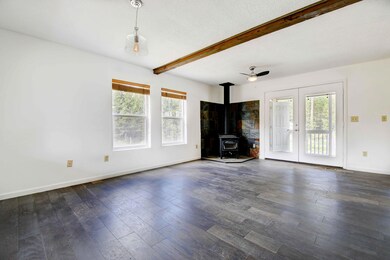17078 Fontana -4