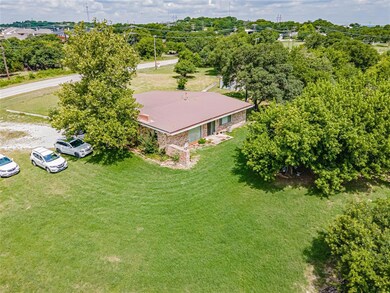 818 N Oakridge Dr, Weatherford, TX 76087 - photo 3