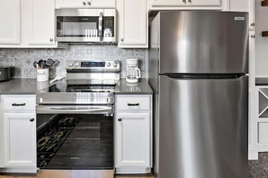 10001 Woodcreek Oaks Blvd unit 1433, Roseville, CA 95747 - photo 2