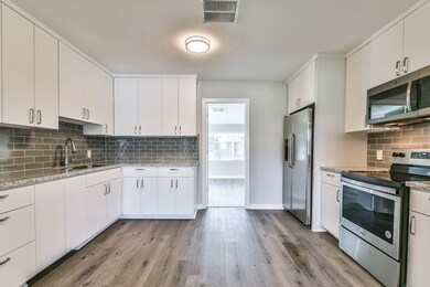 3614 Ward St, Houston, TX 77021 - photo 6