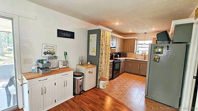 1102 S State Ave, Tahlequah, OK 74464 - photo 5