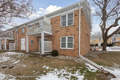 40-3333-Moores-River-Dr-Lansing-MI-48911