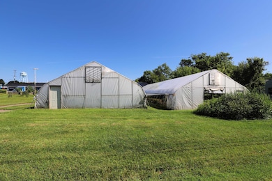 1023 E Princeton Ave, Beecher, MI 48505 - photo 2