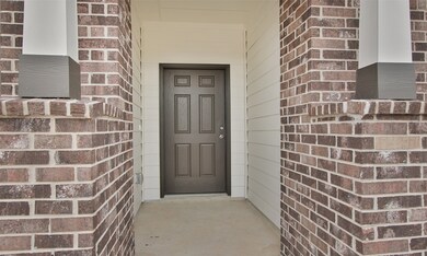 30280 Kingston Heath Dr, Cleveland, TX 77327 - photo 4
