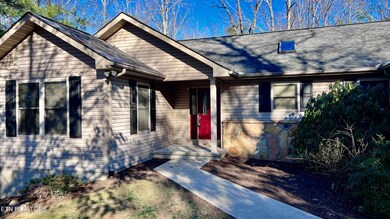 160 Lakeside Dr, Crossville, TN 38558 - photo 3