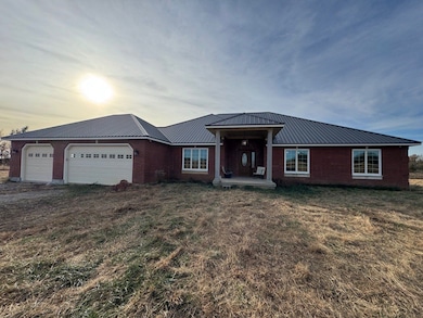 20079 Irving Rd, Chanute, KS 66720 - photo 2