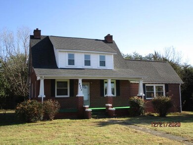 4952 Chatham Rd, Martinsville, VA 24112 - photo 2