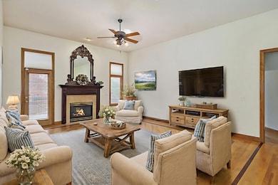 5252 S Holland Ave, Springfield, MO 65810 - photo 3