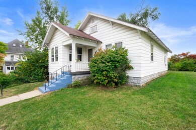 521 S Mound St, Muncie, IN 47305 - photo 2