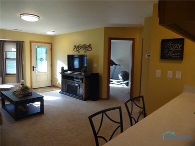 304 N Lincoln St, Archbold, OH 43502 - photo 5