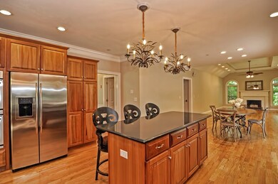 11 Hales Pond Ln, Wrentham, MA 02093 - photo 7