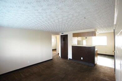 Living Room & Kitchen-min