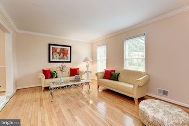 11233 Freas Dr, North Potomac, MD 20878 - photo 5