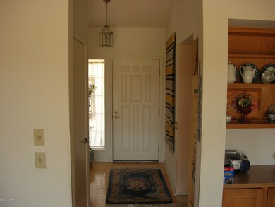From Arizona room to entry way