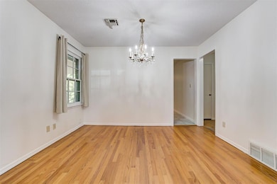 1521 Oxford Way, Oklahoma City, OK 73120 - photo 7