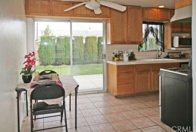 Charming Kitchen with Eat-In Dining Area