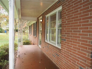 1430 Briar Creek Dr, Shelby, NC 28152 - photo 2