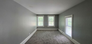 414 Oneida St unit 2, Joliet, IL 60435 - photo 6