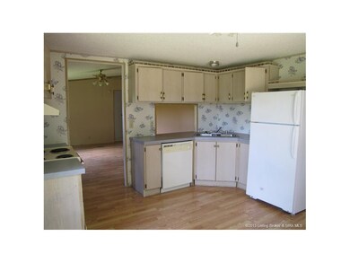 7100 Adolph Rd NE, New Salisbury, IN 47161 - photo 4