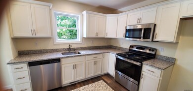 521 Main St, Corinth, NY 12822 - photo 4