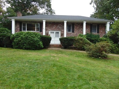 6 Olde Coach Rd, Derry, NH 03038 - photo 3