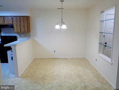 16 Camelot Place unit H4, Sewell, NJ 08080 - photo 4